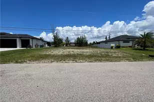 2111 SW 17th Pl, Cape Coral, FL 33991 - Photo 1