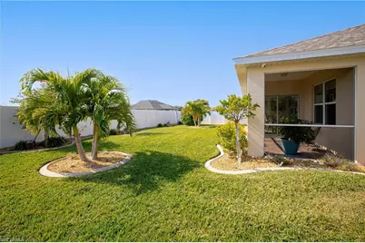 1018 NW 19th St, Cape Coral, FL 33993 - Photo 36