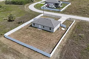 9019 N Indio Cir, Labelle, FL 33935 - Photo 22