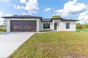 2710 42nd St W, Lehigh Acres, FL 33971 - Photo 14