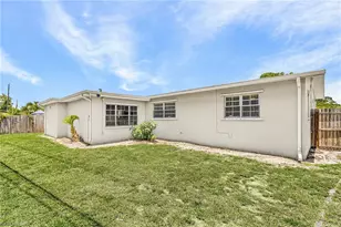 4360 Lagg Ave, Fort Myers, FL 33901 - Photo 4