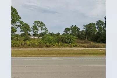 3414 Meadow Rd, Lehigh Acres, FL 33974 - Photo 6