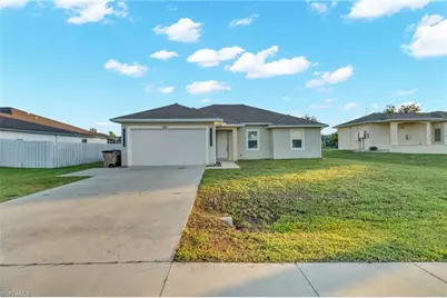 1133 SW Trafalgar Pkwy, Cape Coral, FL 33991 - Photo 2