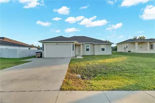 1133 SW Trafalgar Parkway, Cape Coral, FL 33991 - Photo 2