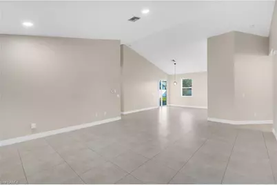 1133 SW Trafalgar Pkwy, Cape Coral, FL 33991 - Photo 4