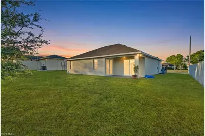 1133 SW Trafalgar Pkwy, Cape Coral, FL 33991 - Photo 14