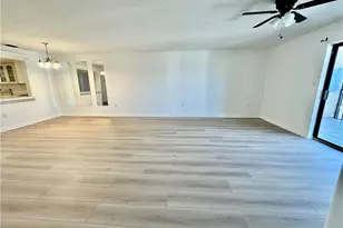 9395 Pennsylvania Ave, Bonita Springs, FL 34135 - Photo 10