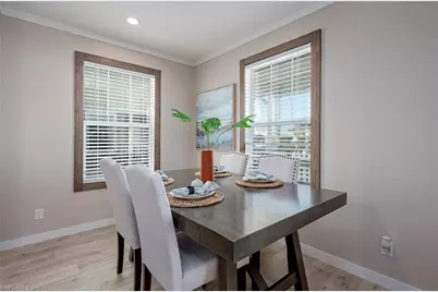 93 Poinsettia Dr, Fort Myers, FL 33905 - Photo 10