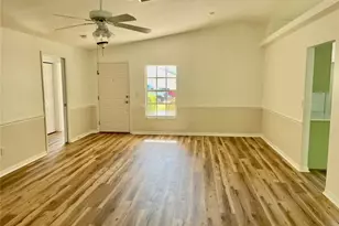 7588 Cameron Cir, Fort Myers, FL 33912 - Photo 4