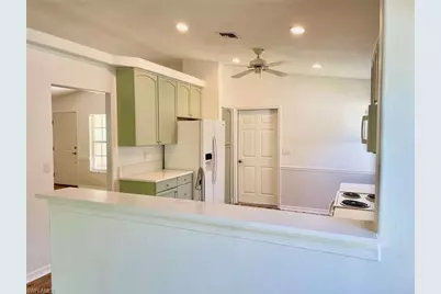 7588 Cameron Cir, Fort Myers, FL 33912 - Photo 10