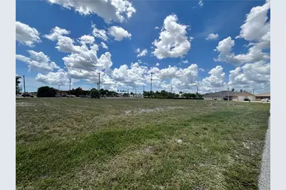 1204 SE 9th Ct, Cape Coral, FL 33990 - Photo 6
