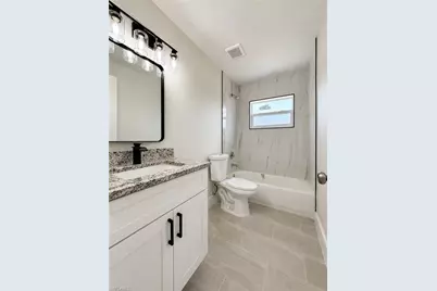 5422 9th Ave, Fort Myers, FL 33907 - Photo 8