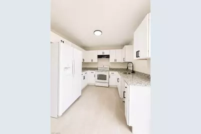 5422 9th Ave, Fort Myers, FL 33907 - Photo 4