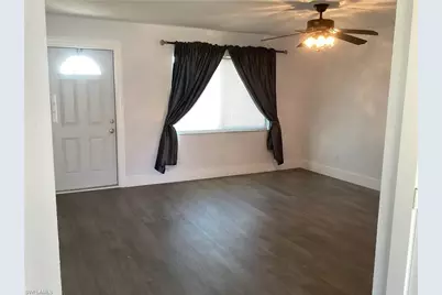 1123 NE 15th Ln, Cape Coral, FL 33909 - Photo 2