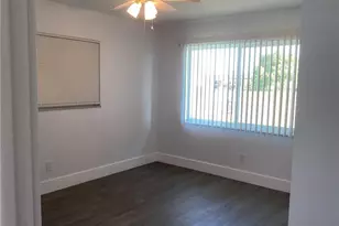 1123 NE 15th Ln, Cape Coral, FL 33909 - Photo 14