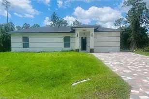 940 Berg St E, Lehigh Acres, FL 33974 - Photo 1