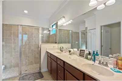 14107 Vindel Cir, Fort Myers, FL 33905 - Photo 20