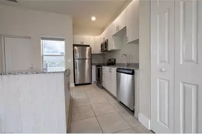 3325 SW 8th Pl #106, Cape Coral, FL 33914 - Photo 4