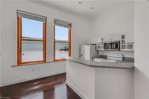 2260 First St, Fort Myers, FL 33901 - Photo 14
