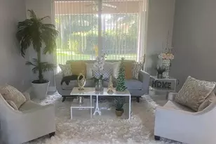 9561 Blue Stone Cir, Fort Myers, FL 33913 - Photo 2