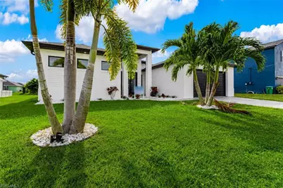 828 SW 28th St, Cape Coral, FL 33914 - Photo 6