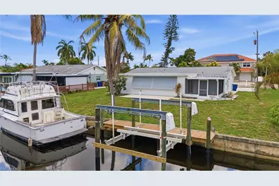 4425 N Canal Cir, North Fort Myers, FL 33903 - Photo 12