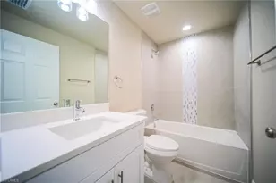 1011 Kent St E, Lehigh Acres, FL 33974 - Photo 12