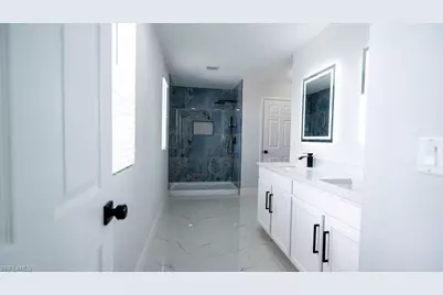 509 SW 27th Ter, Cape Coral, FL 33914 - Photo 28