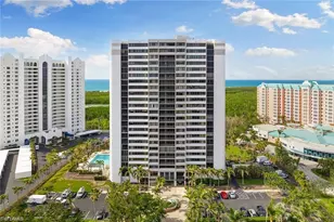 5601 Turtle Bay Dr, Naples, FL 34108 - Photo 2