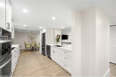 5601 Turtle Bay Dr #302, Naples, FL 34108 - Photo 12