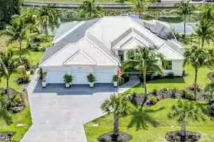 2405 SW 11th Ave, Cape Coral, FL 33991 - Photo 12