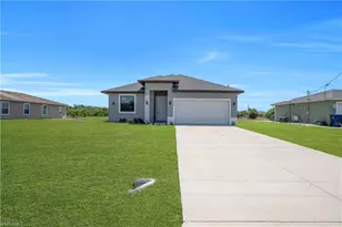 8045 Buttercup Cir, Labelle, FL 33935 - Photo 1