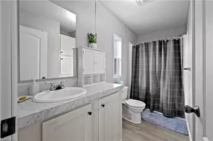 1747 Beverly Dr, Naples, FL 34114 - Photo 24