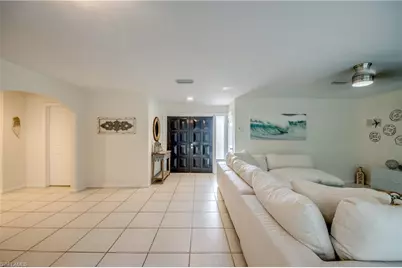4424 SE 11th Pl, Cape Coral, FL 33904 - Photo 8