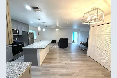 3032 SE Santa Barbara Pl #2, Cape Coral, FL 33904 - Photo 4
