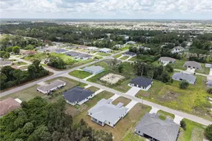 4710 27th St SW, Lehigh Acres, FL 33973 - Photo 32