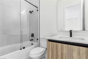 1322 NE 5th Pl, Cape Coral, FL 33909 - Photo 20
