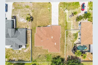 324 NE 15th St, Cape Coral, FL 33909 - Photo 26