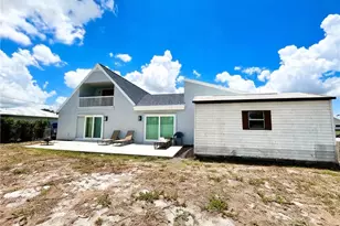 429 SW 44th St, Cape Coral, FL 33914 - Photo 6
