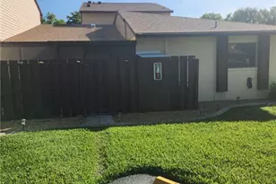 716 SE 12th Ct, Cape Coral, FL 33990 - Photo 2