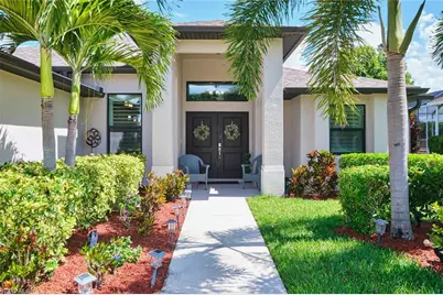 1119 NE 2nd Ter, Cape Coral, FL 33909 - Photo 40