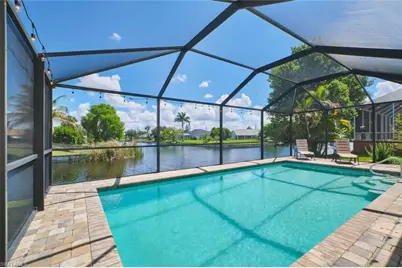 1119 NE 2nd Ter, Cape Coral, FL 33909 - Photo 36