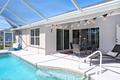 818 SW 11th Ave, Cape Coral, FL 33991 - Photo 4