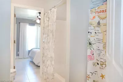 818 SW 11th Ave, Cape Coral, FL 33991 - Photo 22