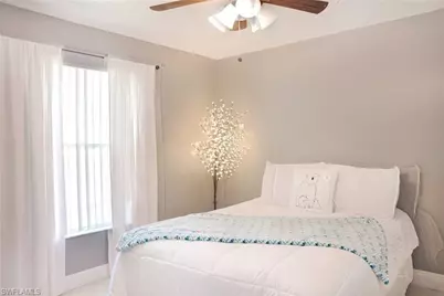 818 SW 11th Ave, Cape Coral, FL 33991 - Photo 20