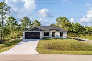 2708 42nd St W, Lehigh Acres, FL 33971 - Photo 38