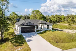 2708 42nd St W, Lehigh Acres, FL 33971 - Photo 44