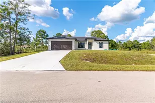 2708 42nd St W, Lehigh Acres, FL 33971 - Photo 2