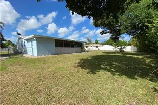 11310 Linda Loma Dr, Fort Myers, FL 33908 - Photo 18
