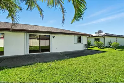 4508 Santa Barbara Blvd #102, Cape Coral, FL 33914 - Photo 14